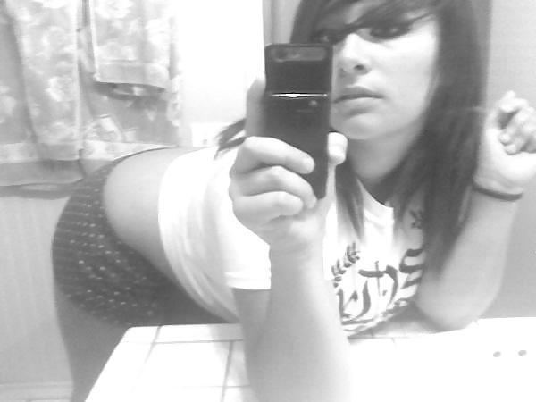 25P Big Boobed Brunette Self Shot Amateur Hottie #1