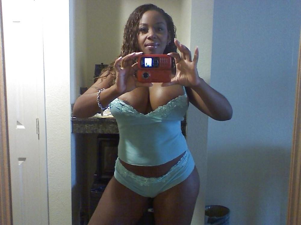 25P Amateur Black Girls 6