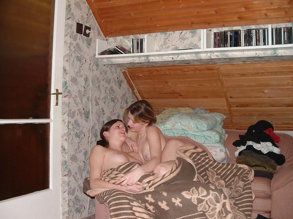 25P Good Amateur Teen lesbian Set