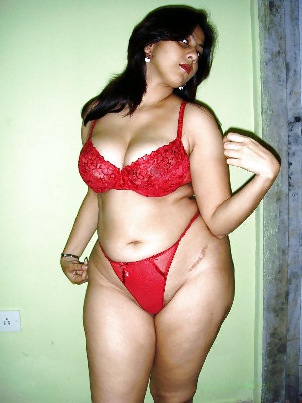 4P Amateur Indian BBW Ass