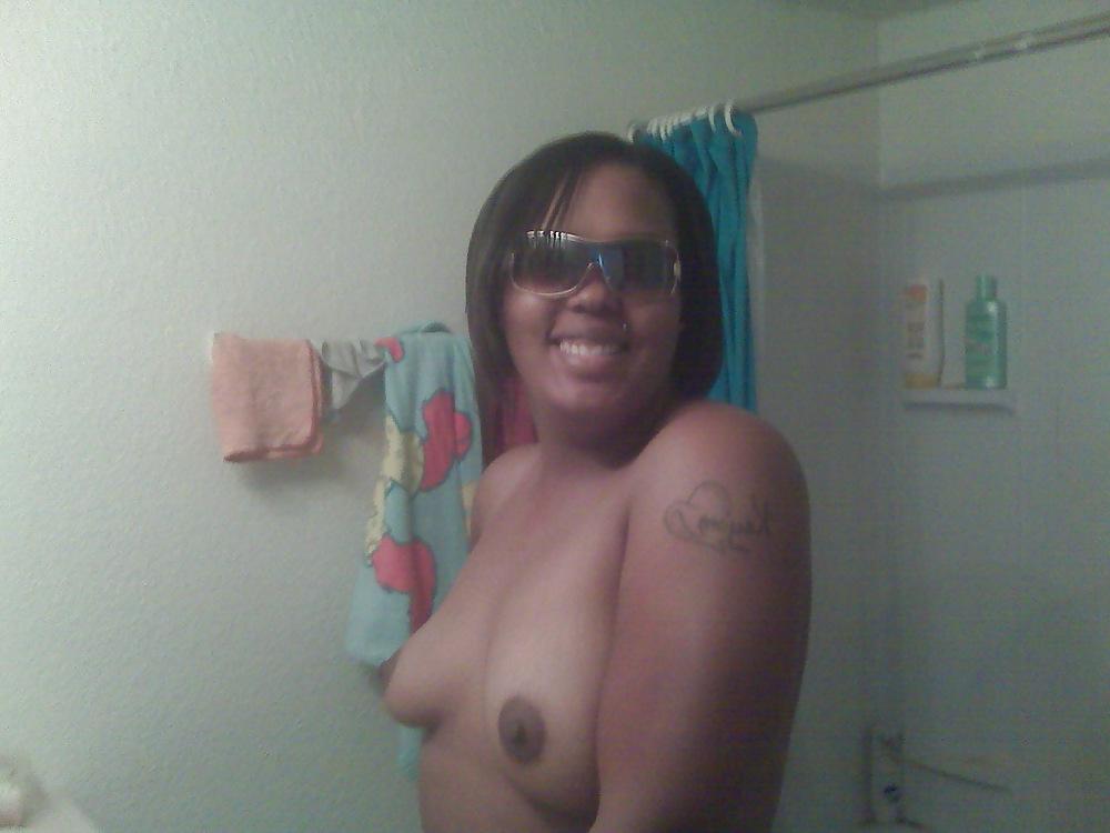 25P Ebony Amateur Selfshots