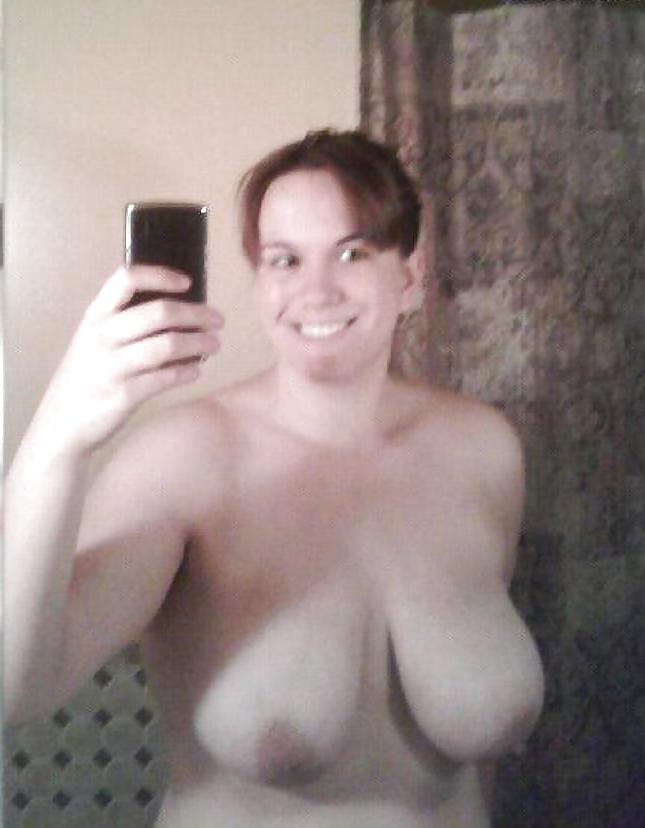 21P Amateur womens tits