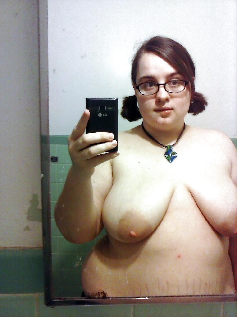21P Amateur womens tits