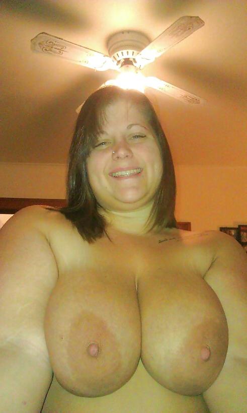 21P Amateur womens tits