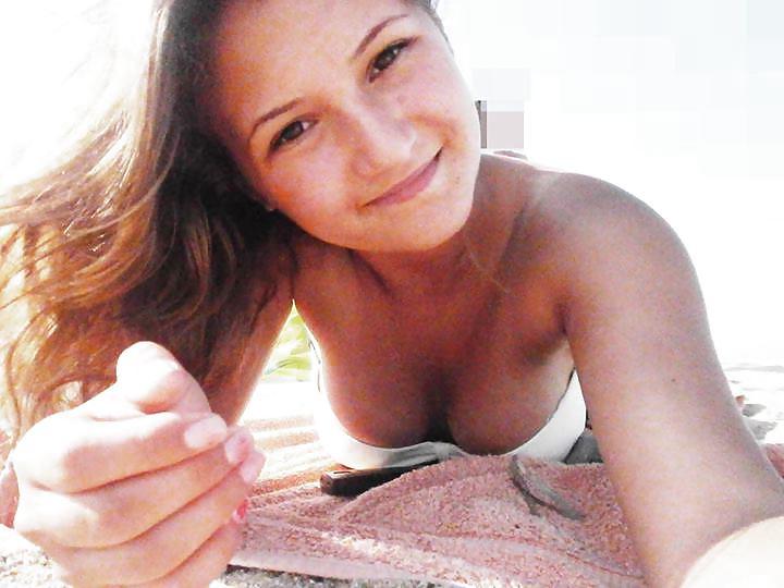 24P Bulgarian amateur girls tits pt.9