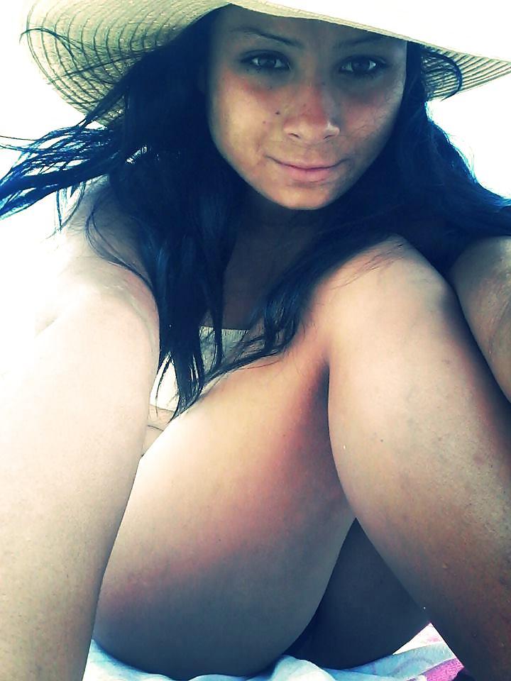 24P Bulgarian amateur girls tits pt.9