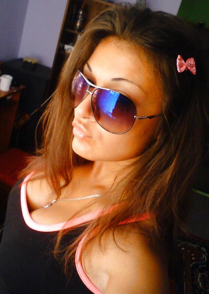 24P Bulgarian amateur girls tits pt.9