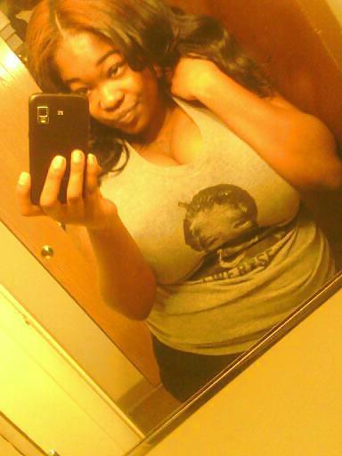 25P Amateur black girl with huge tits