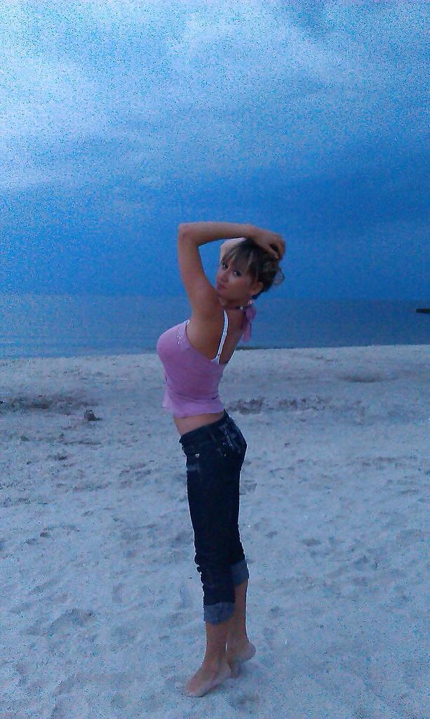 25P Big tits sexy amateur teen #1