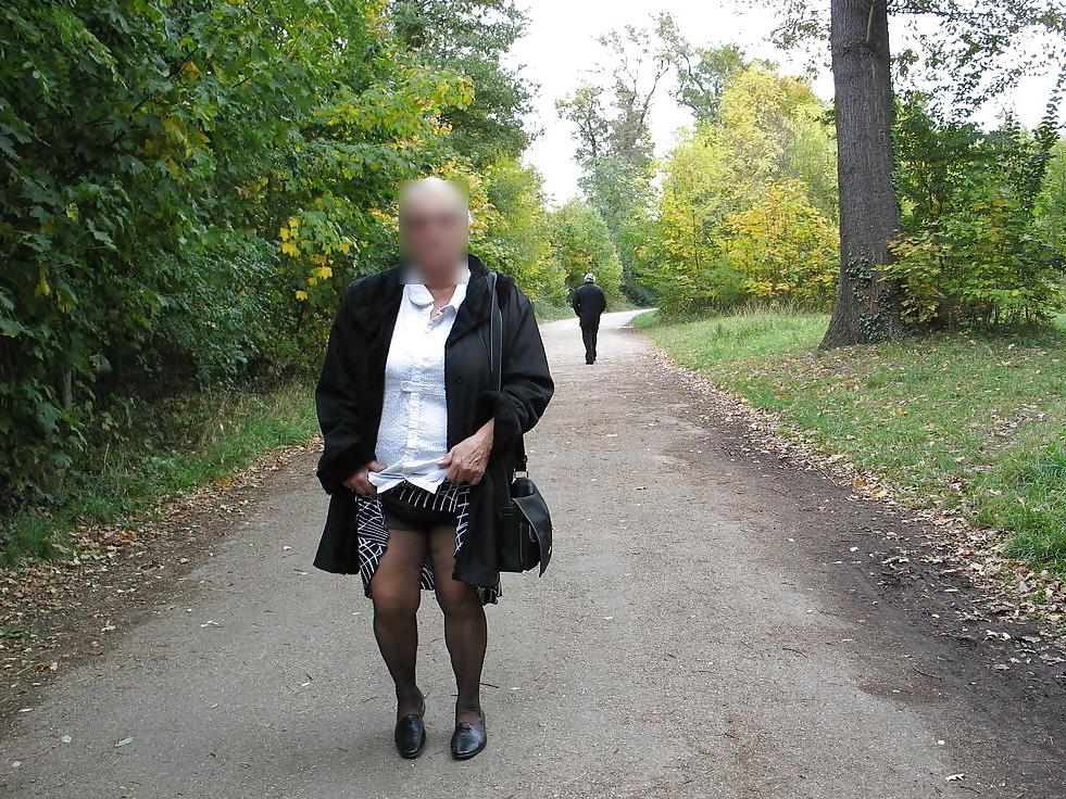 16P Sexy granny! Amateur!