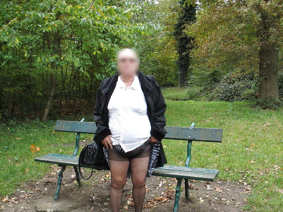 16P Sexy granny! Amateur!