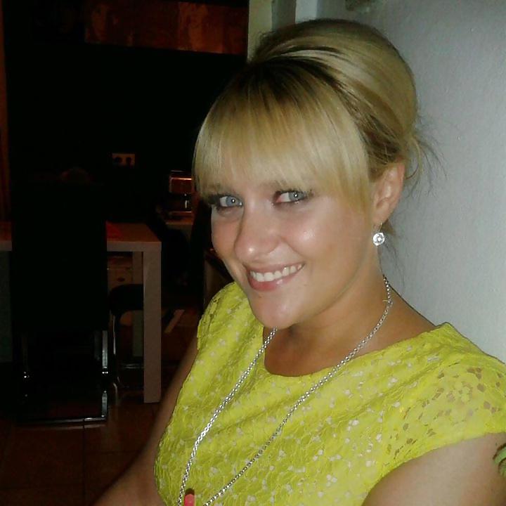 7P Julia a sexy german amateur bitch girl fake