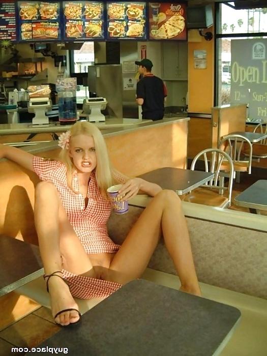 19P Upskirt Public Flashing Amateur Outdoors