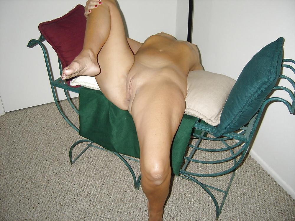 25P Mature amateur-Margo.