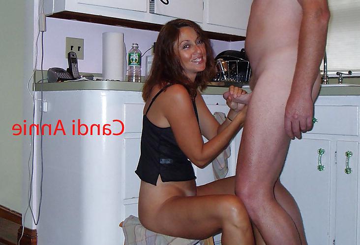 25P Amateur MILF Candi Annie Loves to Fuck for the Camera!