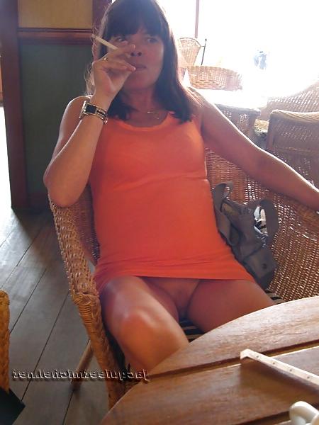 25P Only the best amateur mature ladies.66
