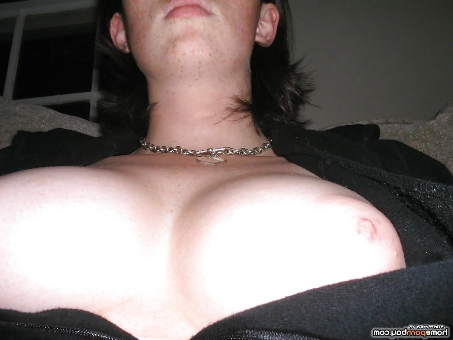 9P Amateur close up pics