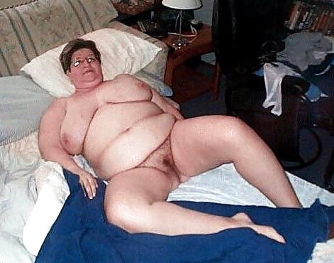 25P Amateur Granny & Mature Mix 3