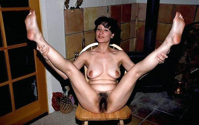 20P Amateur Hairy Pussy 4