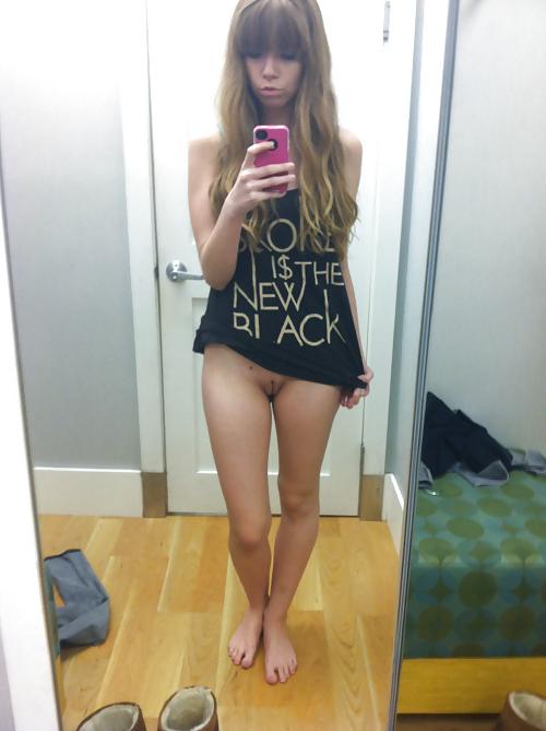 22P Amateur Changing Room Pics Part 2
