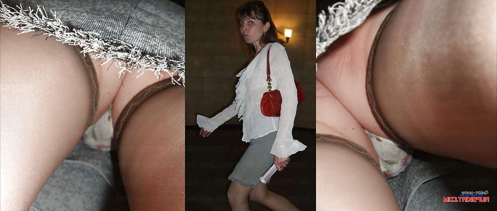 25P Candid upskirt amateur 2