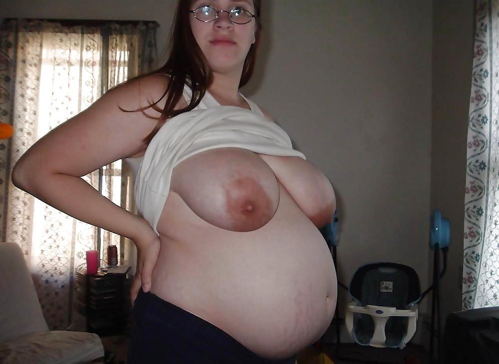 25P Amateur pregnant posers