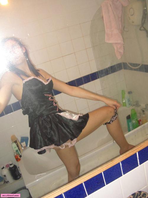 17P Solo amateur teen posing in sexy lingerie fetish session