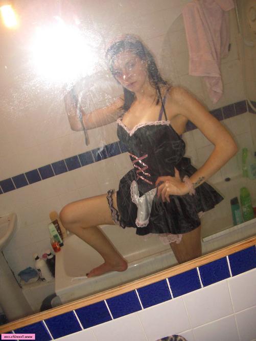 17P Solo amateur teen posing in sexy lingerie fetish session