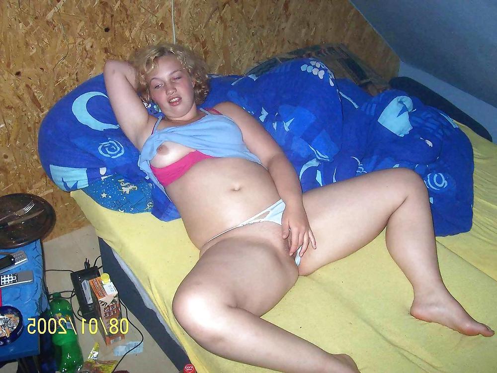 25P CHUBBY AMATEUR TEENS