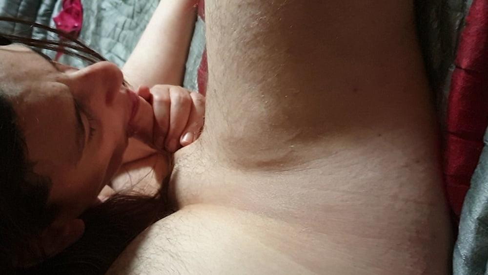 23P Pipe avec deepthroat  elle l avale entiere comme une deesse