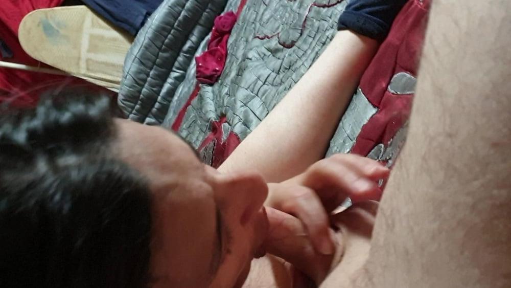 23P Pipe avec deepthroat  elle l avale entiere comme une deesse