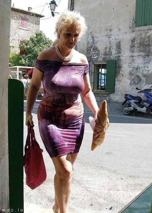 25P Hot Wivers vol. 229