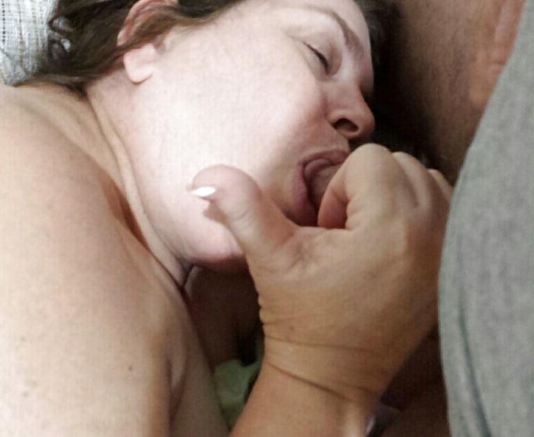 25P OLDER LADIES LIKE SUCKING COCK 34