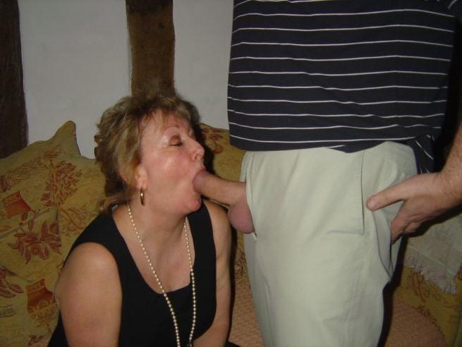 25P Pics I Like 2121 - Mom Sucks