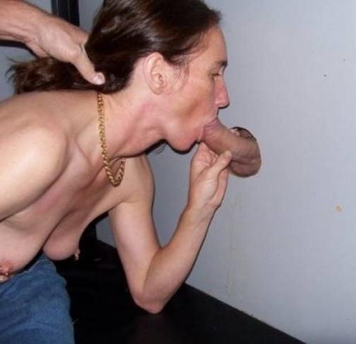 25P Pics I Like 2093 - Gloryhole