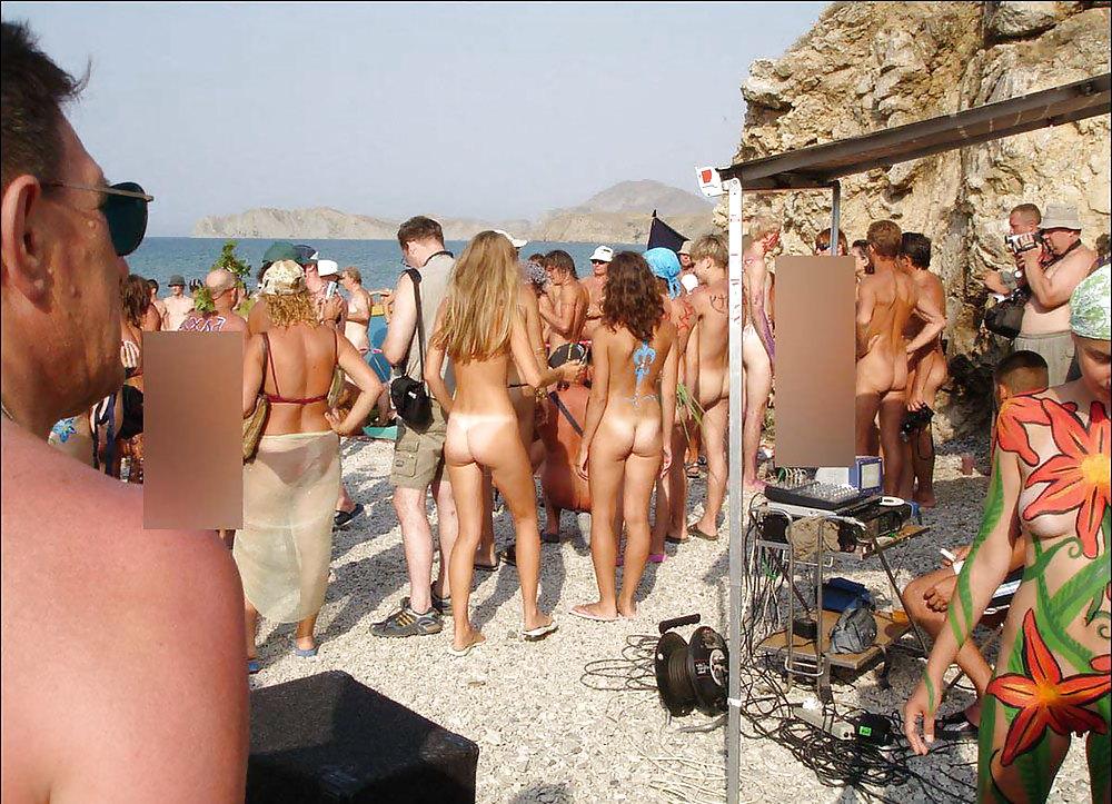25P Amateur teens by ocb-beachJ part1