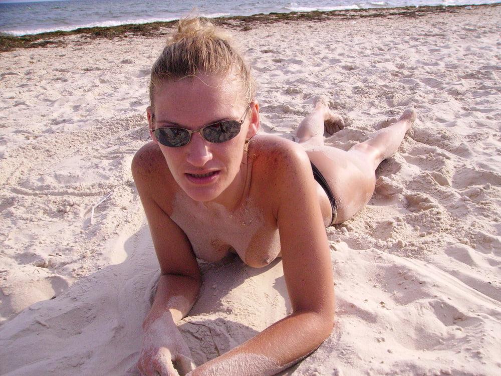 25P Women Need Exposure 786 - Eurosluts Love Black Cock