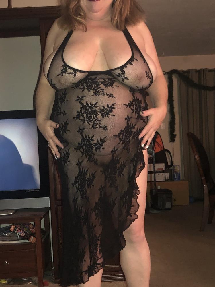 25P Wife in black