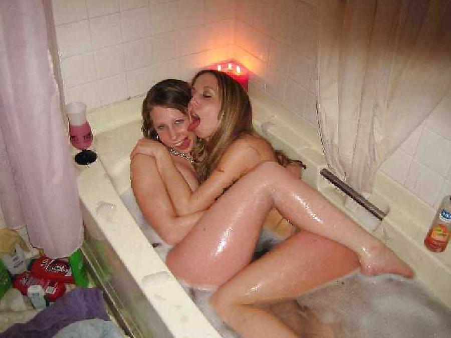 14P The Beauty of Amateur Teen Lesbians