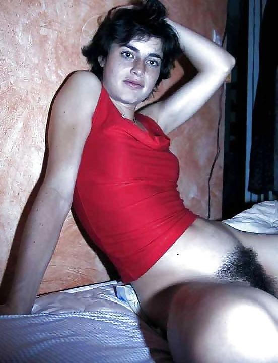 25P Retro n Nude Amateurs