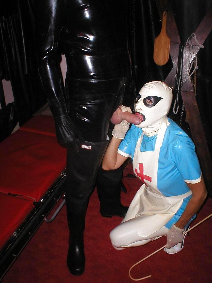 25P Amateur in Latex