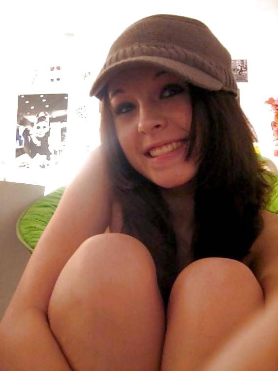 7P Amateur brunette with big boobs