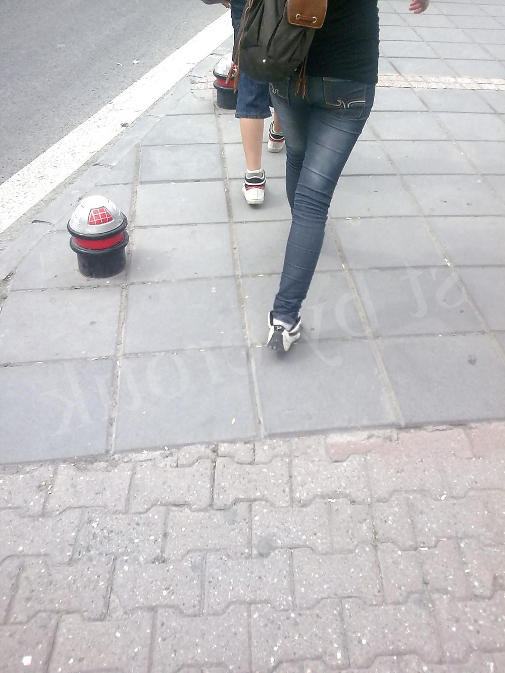 12P Turkish ass amateur