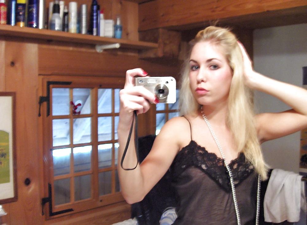 25P Blondes amateur German sexy girl
