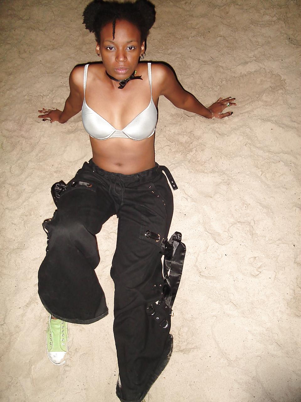 20P Amateur Black Slut