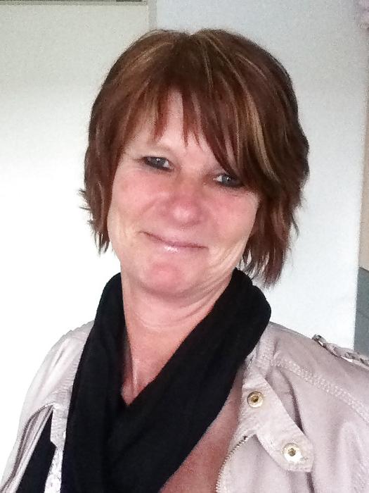 25P Sexy dutch amateur mother Marjanne from facebook