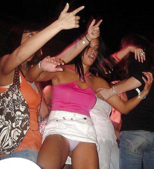 20P Amateur Upskirts 7