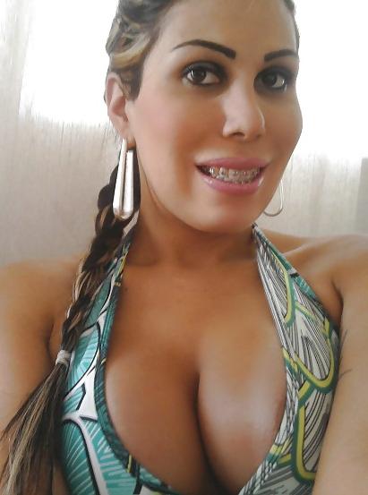25P Brazillian Shemale - Bruna Moura (amateur)