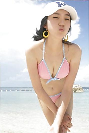 9P Amateur asian hotties
