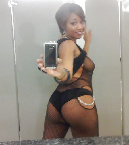 25P Amateur Black Girls 4